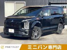 2019 Mitsubishi Delica D5