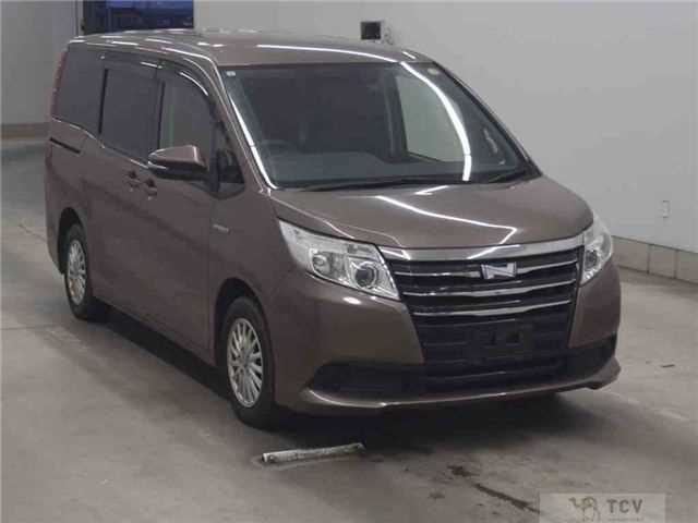2015 Toyota Noah