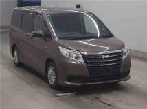 2015 Toyota Noah
