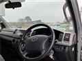 2005 Toyota Hiace Van