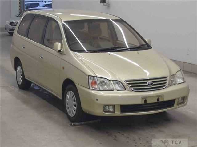 2001 Toyota Gaia
