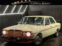 1982 Mercedes-Benz Midium Class