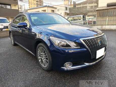 2014 Toyota Crown Majesta