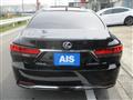 2022 Lexus LS