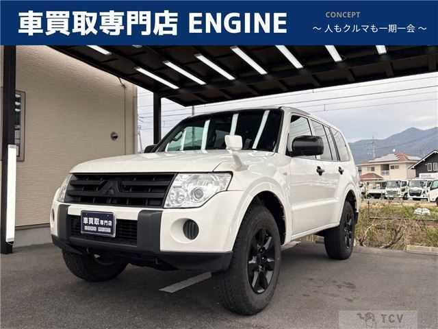 2009 Mitsubishi Pajero