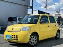 2009 Daihatsu Esse