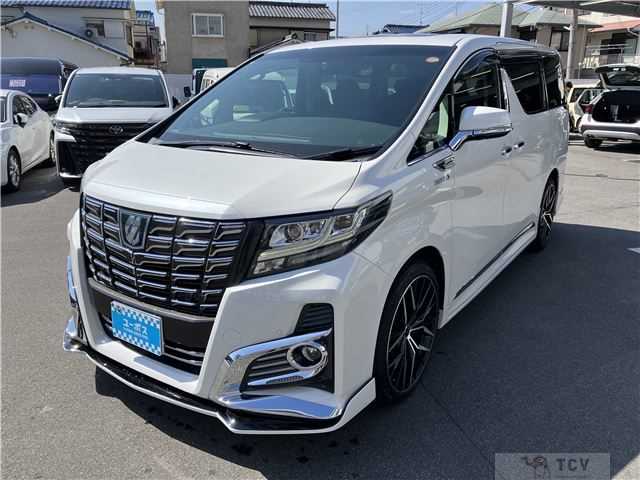 2016 Toyota Alphard Hybrid