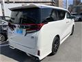 2016 Toyota Alphard Hybrid