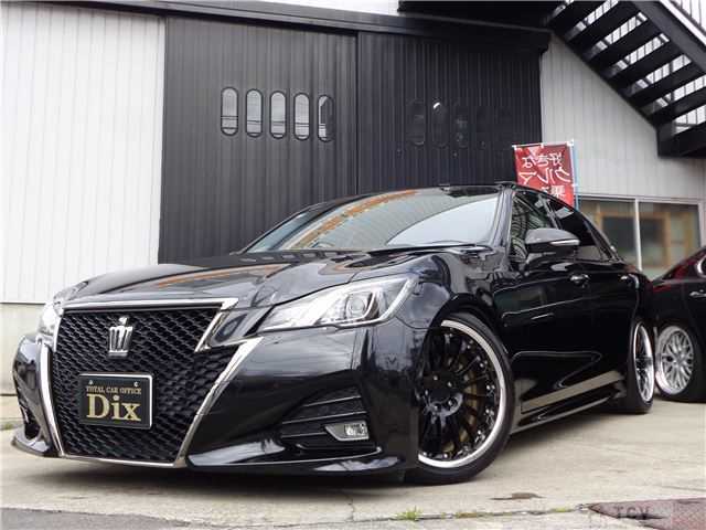 2016 Toyota Crown