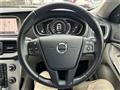 2019 Volvo V40