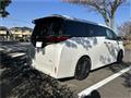 2025 Toyota Alphard Hybrid