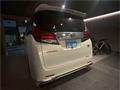 2015 Toyota Alphard Hybrid