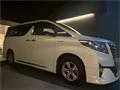 2015 Toyota Alphard Hybrid