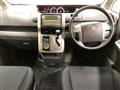 2009 Toyota Voxy