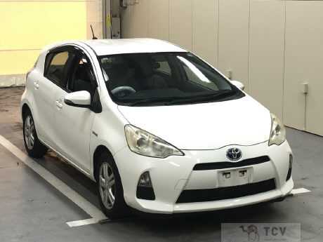 2013 Toyota AQUA
