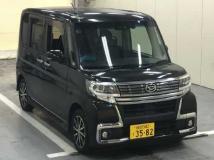 2018 Daihatsu Tanto Custom