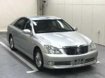 2004 Toyota Crown
