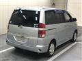 2007 Toyota Noah