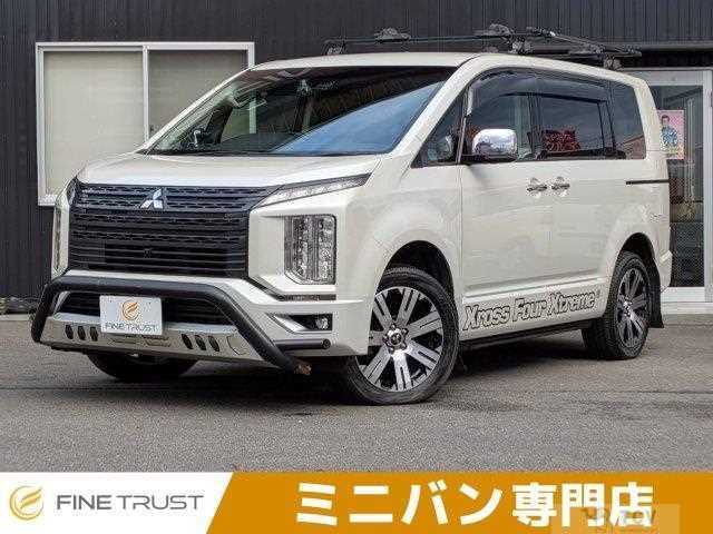 2019 Mitsubishi Delica D5