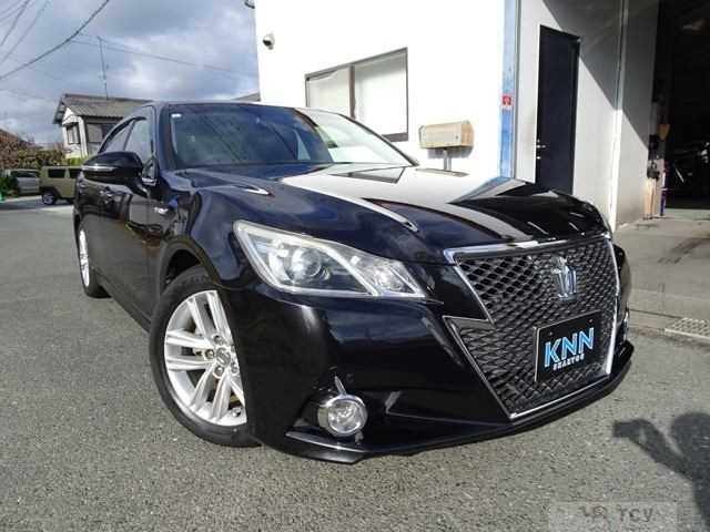 2013 Toyota Crown Athlete Series