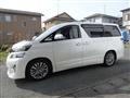2013 Toyota Vellfire