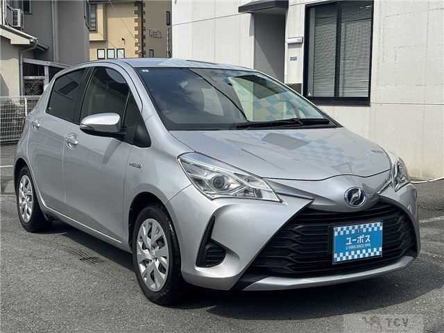 2017 Toyota Vitz