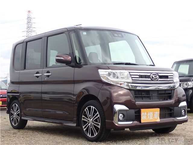2017 Daihatsu Tanto Custom