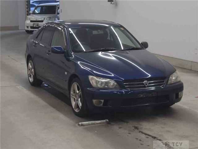 2004 Toyota Altezza