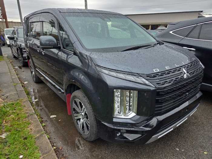 Mitsubishi Delica D5 GPKG4WD 2024 — миниатюра 2