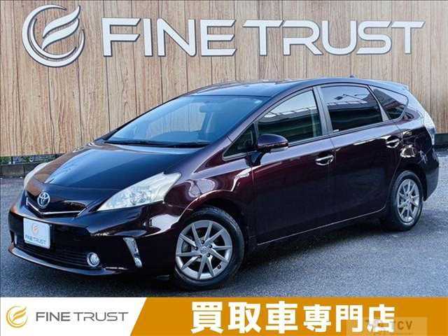 2013 Toyota PRIUS α