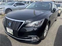 2016 Toyota Crown Hybrid