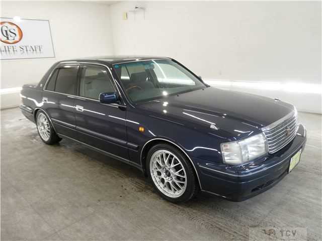 2000 Toyota Crown