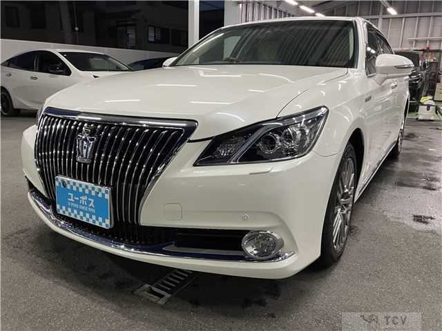 2014 Toyota Crown Majesta