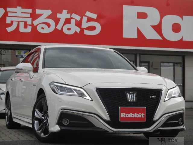 2018 Toyota Crown Hybrid