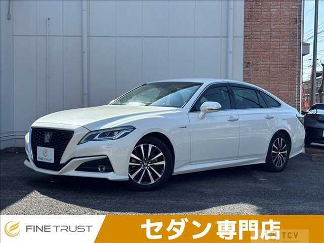 2019 Toyota Crown