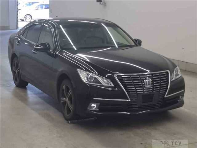 2013 Toyota Crown