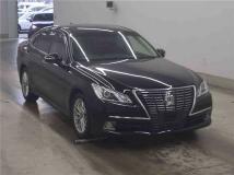 2013 Toyota Crown