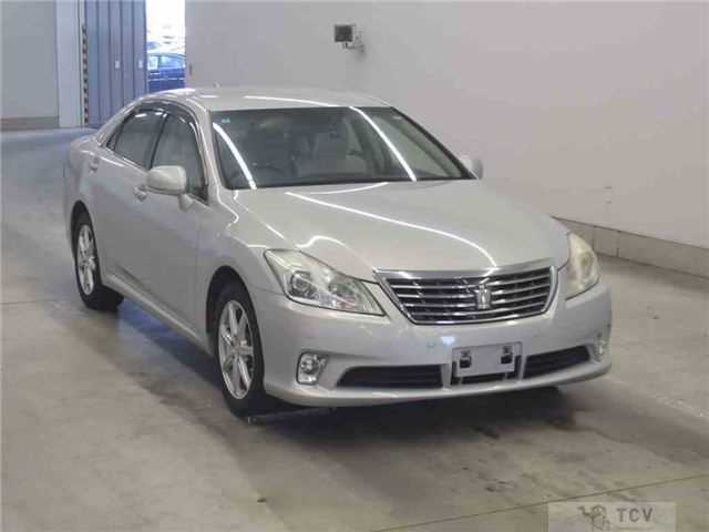 2012 Toyota Crown