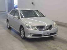 2012 Toyota Crown