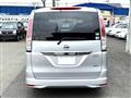 2012 Nissan Serena