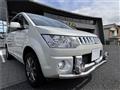 2016 Mitsubishi Delica D5