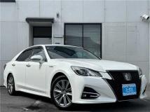 2018 Toyota Crown Hybrid