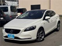 2015 Volvo V40