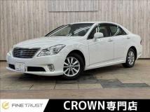 2010 Toyota Crown Royal Series