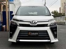 2017 Toyota Voxy