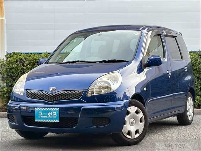 2004 Toyota Fun Cargo
