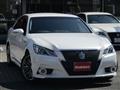 2014 Toyota Crown Hybrid