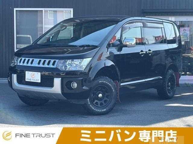 2015 Mitsubishi Delica D5