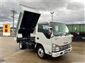 2016 Isuzu Elf Truck