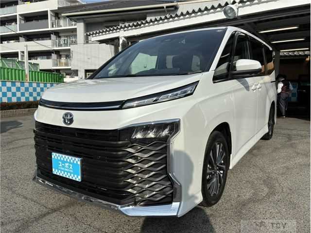 2025 Toyota Voxy